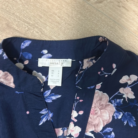 floral print dress - Picture 3 of 3